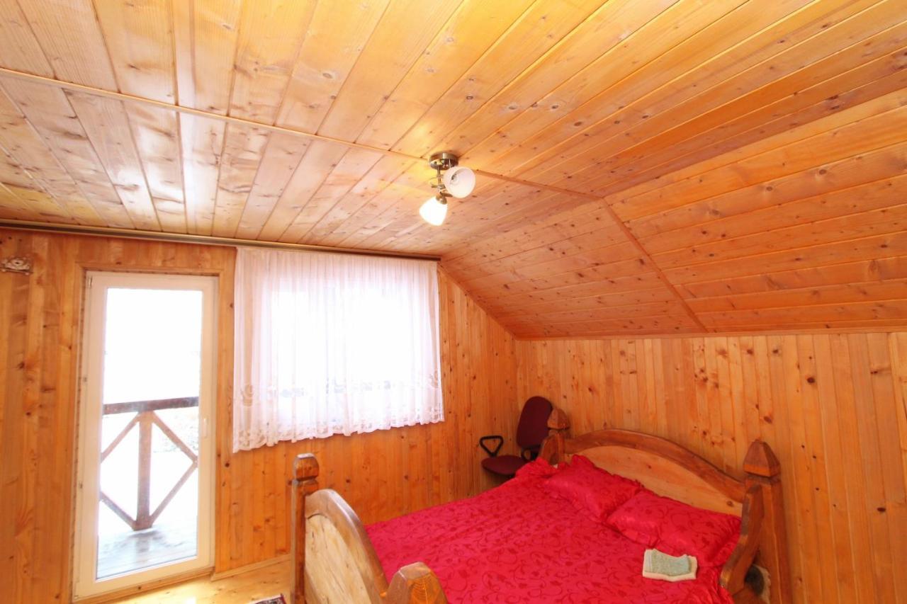 Багрівчанка Apartment Yaremche Bagian luar foto