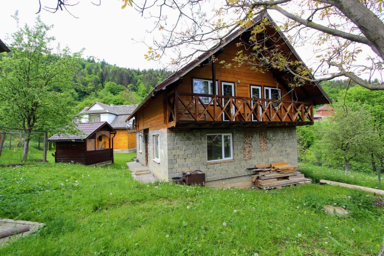 Багрівчанка Apartment Yaremche Bagian luar foto